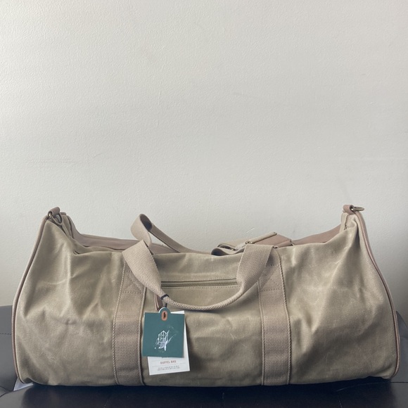 HEARTH & HAND Magnolia Canvas Travel Duffel Bag Khaki - Picture 5 of 14